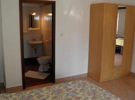 Apartments Lana Umag 0*,  Croatia