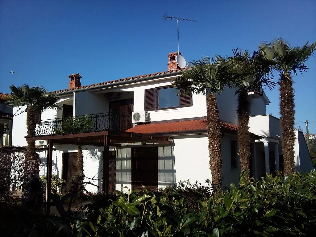 Apartments Lana Umag