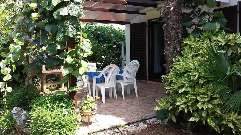 Apartments Lana Umag