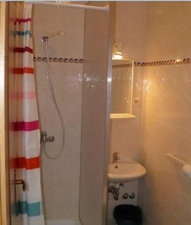 Apartments Lana Umag 0*,